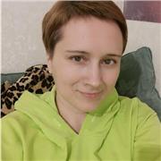 Ich kann mit Deutsch den Personen helfen, die Russisch sprechen. Aber ich kann auch Englisch unterrichten